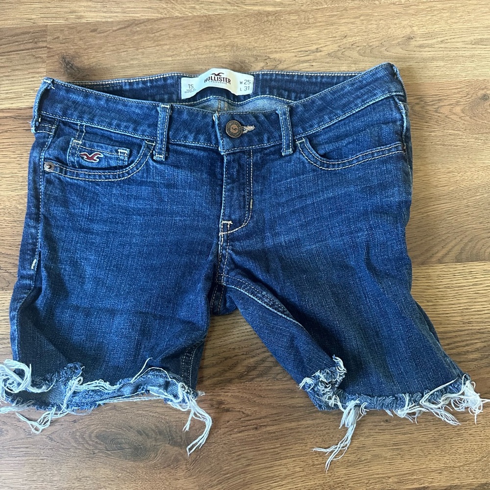 Hollister Women's Mid-Rise Dark Blue Denim Shorts